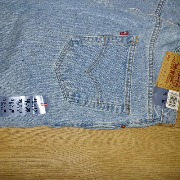 COPY - Men Levi's Jean's 505 - Picture 5 of 5